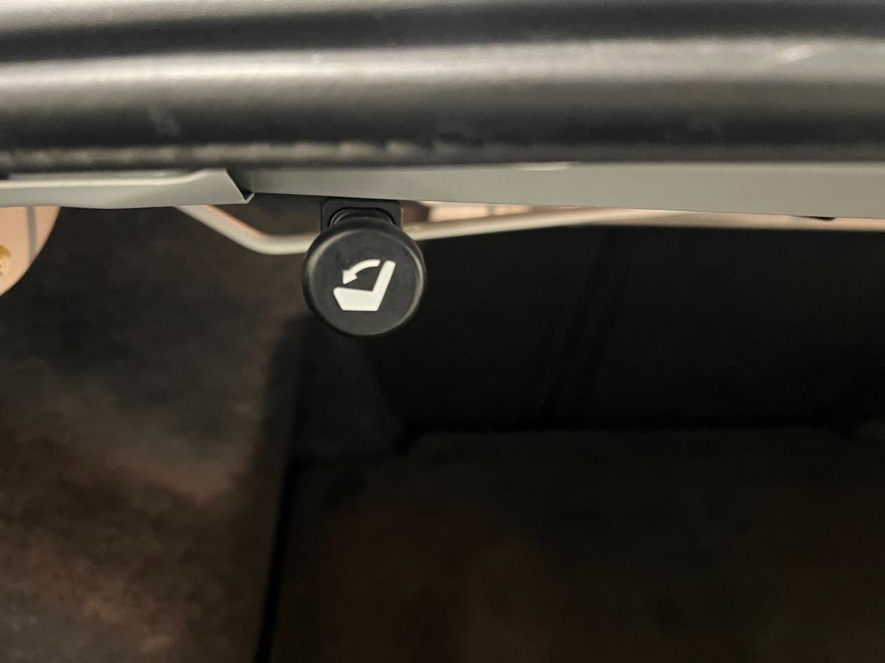 Used 2025 Nissan Altima 2.5 SV image 45