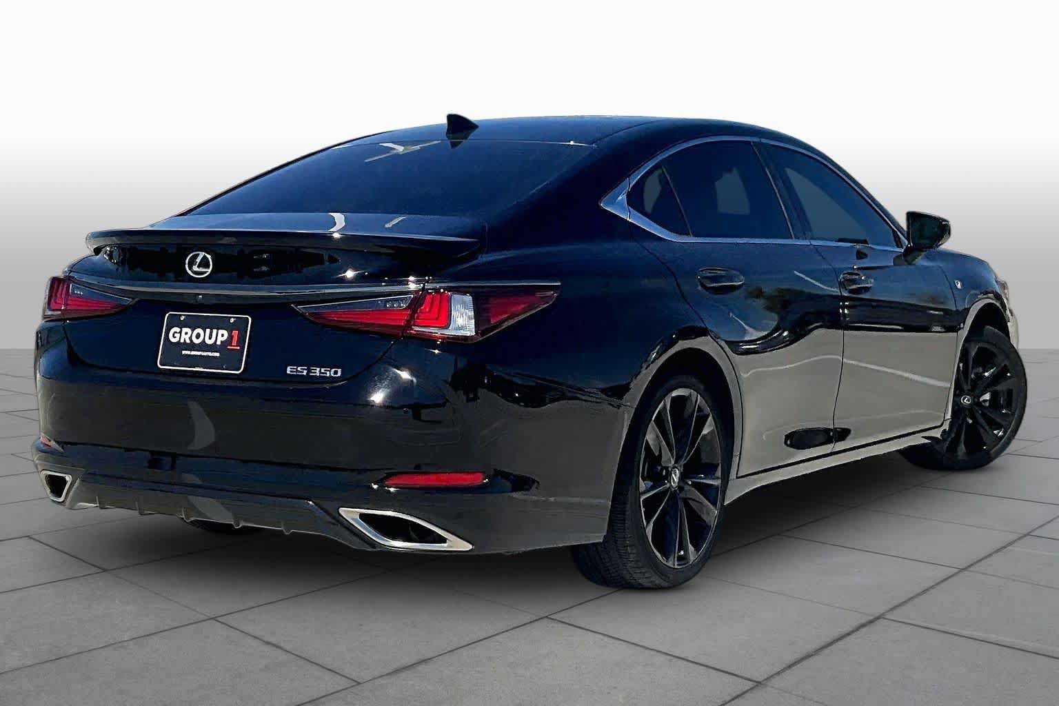 Used 2024 Lexus ES 350 F Sport w/ Accessory Package (Z2) FWD image 12