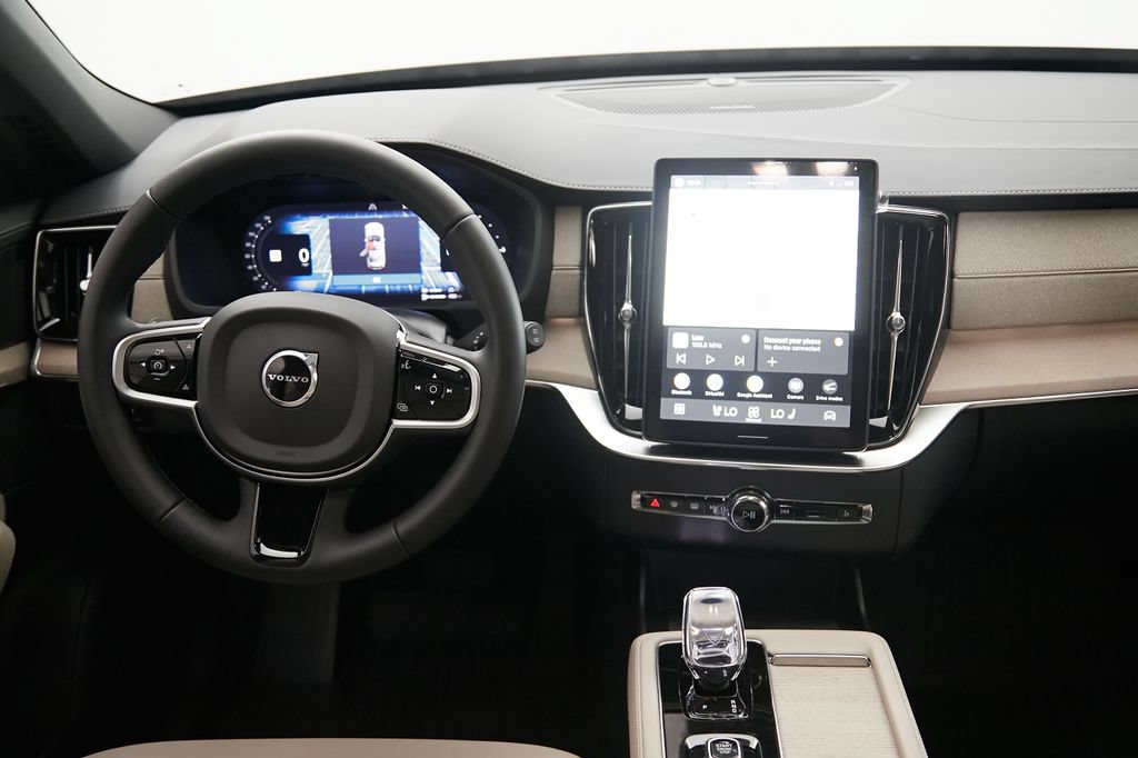 New 2026 Volvo XC90 T8 Plus w/ Protection Package Premier AWD/4WD image 23