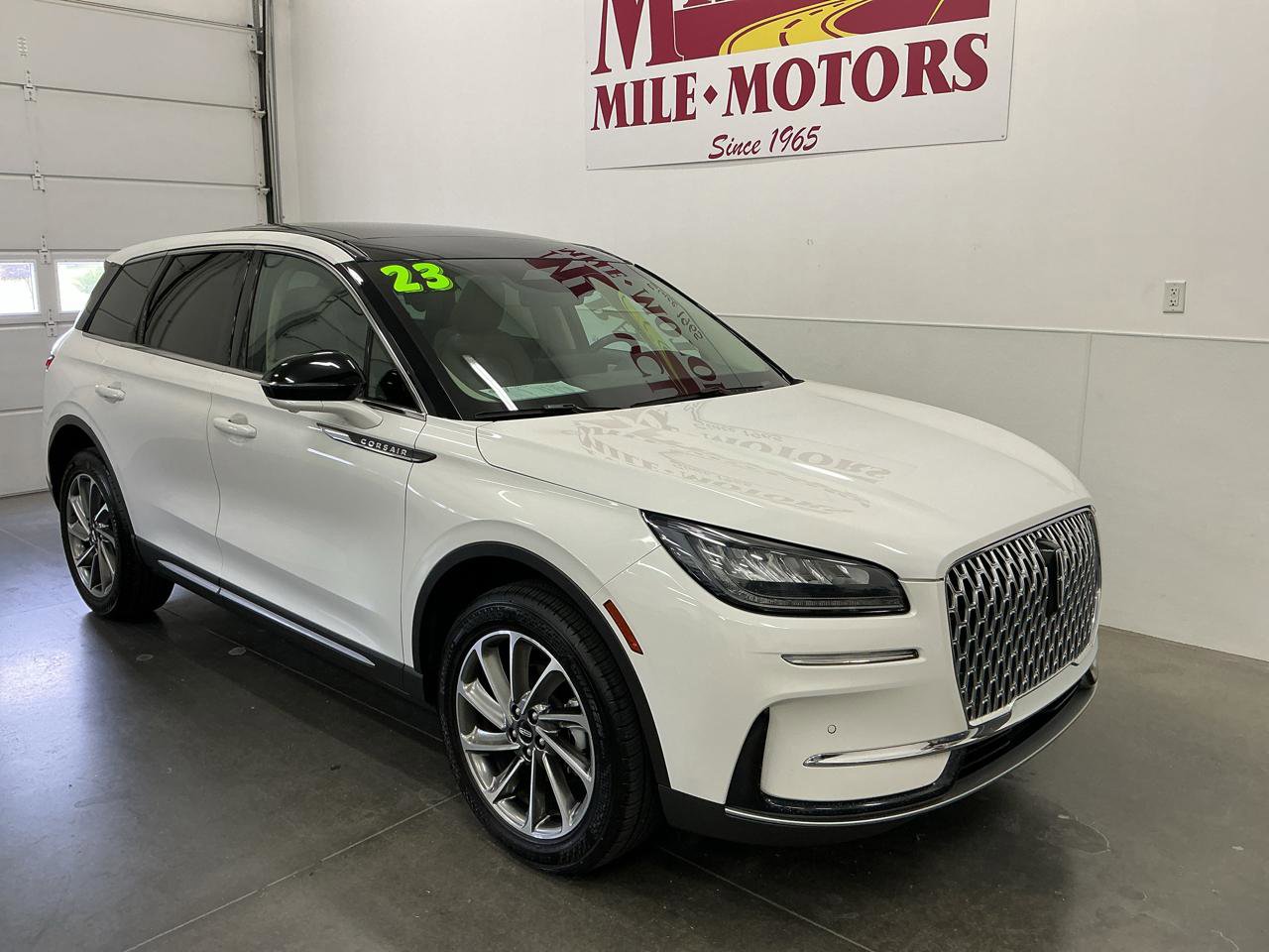 Used 2023 Lincoln Corsair AWD w/ Equipment Group 101A