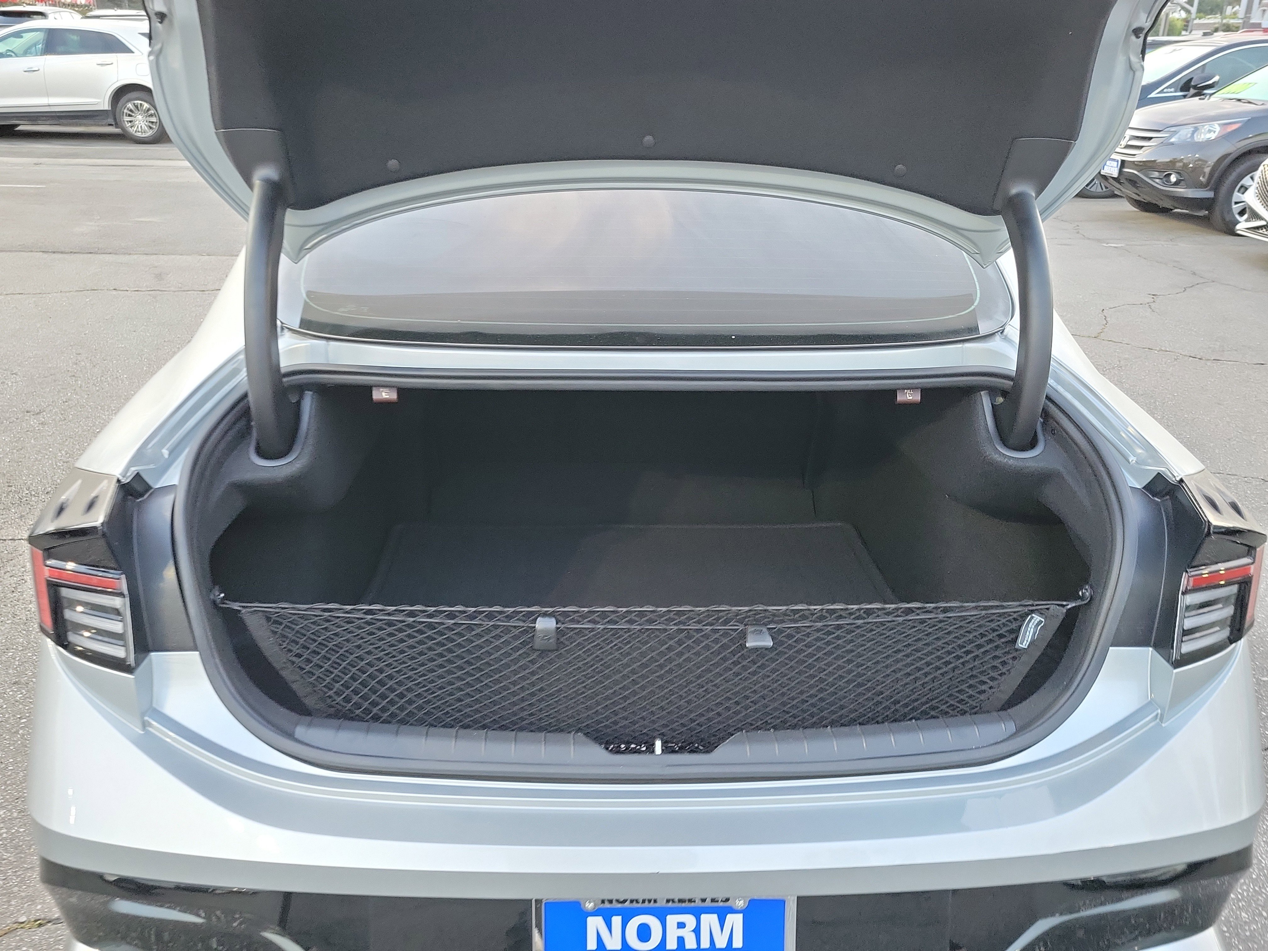 Certified 2024 Hyundai Sonata SEL w/ Convenience Package image 17