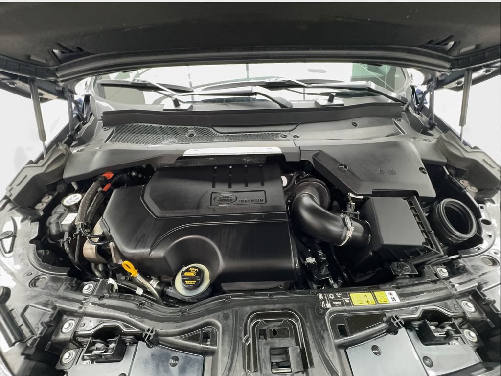 Used 2023 Land Rover Discovery Sport S R-Dynamic AWD/4WD image 17
