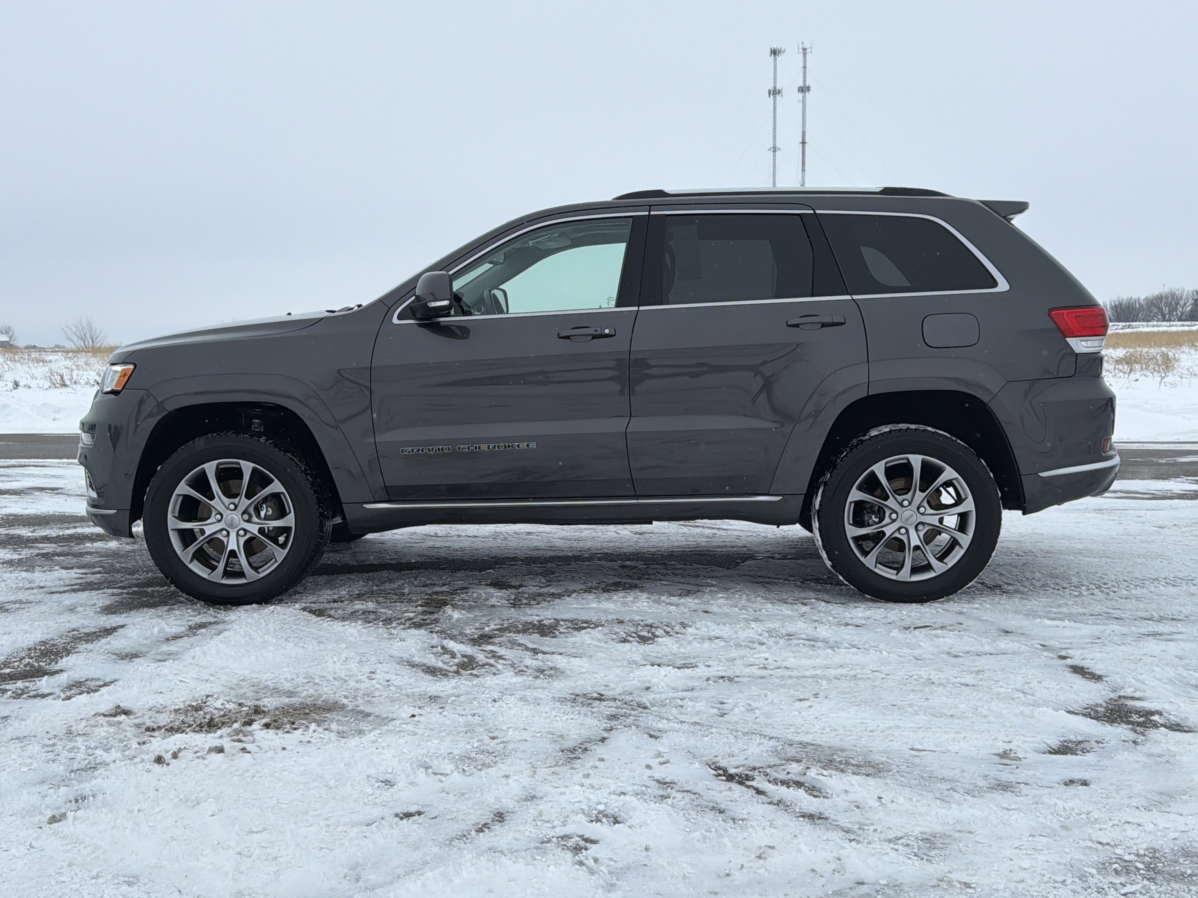 Used 2020 Jeep Grand Cherokee Summit image 34