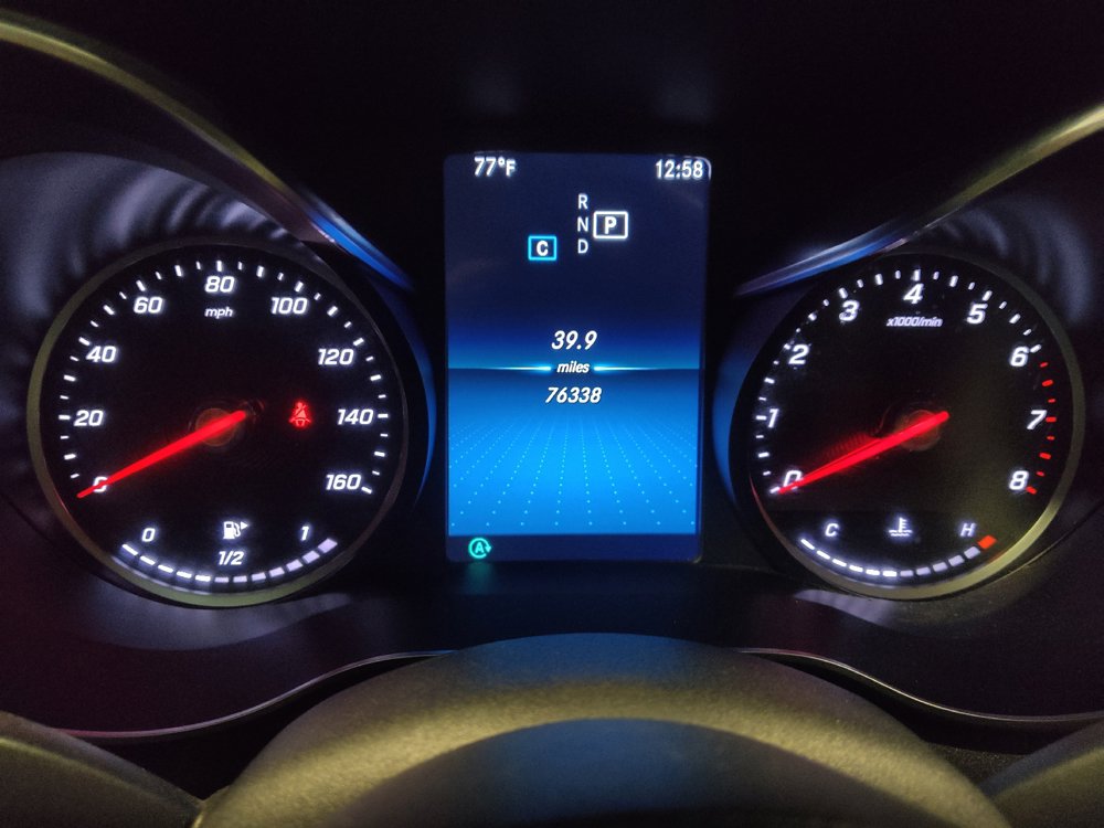 Used 2019 Mercedes-Benz C 300 Sedan w/ Premium Package image 23