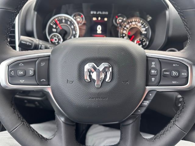 Used 2025 RAM 1500 Big Horn AWD/4WD image 16