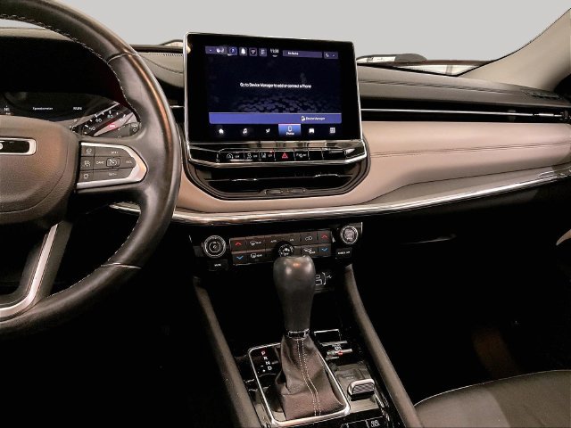 Used 2022 Jeep Compass Limited AWD/4WD image 6
