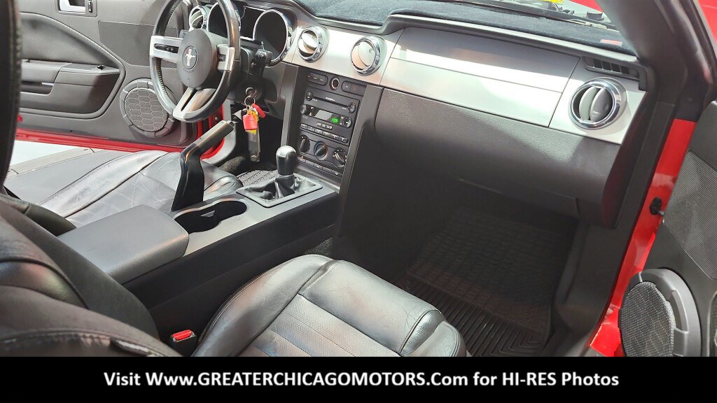 Used 2006 Ford Mustang GT RWD image 36