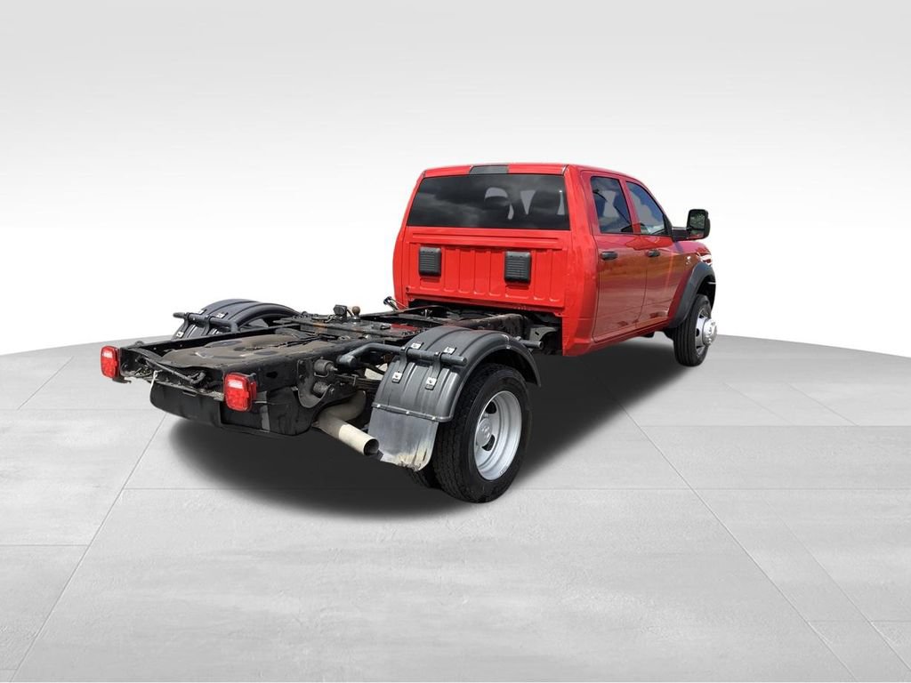 Used 2024 RAM 5500 Tradesman w/ Chrome Appearance Group AWD/4WD image 6