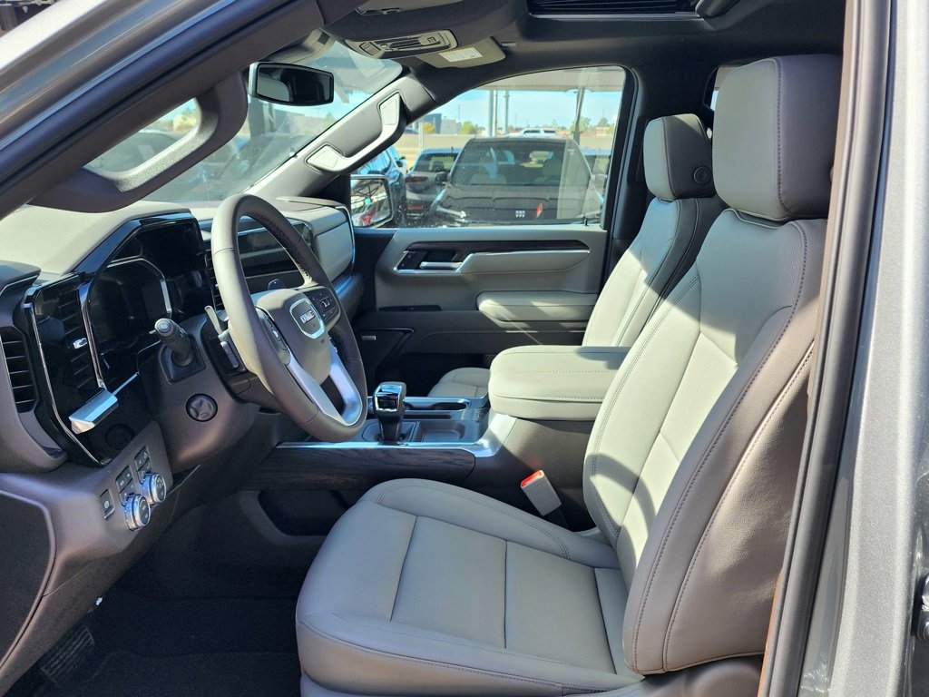 New 2026 GMC Sierra 1500 SLT w/ SLT Premium Plus Package image 17