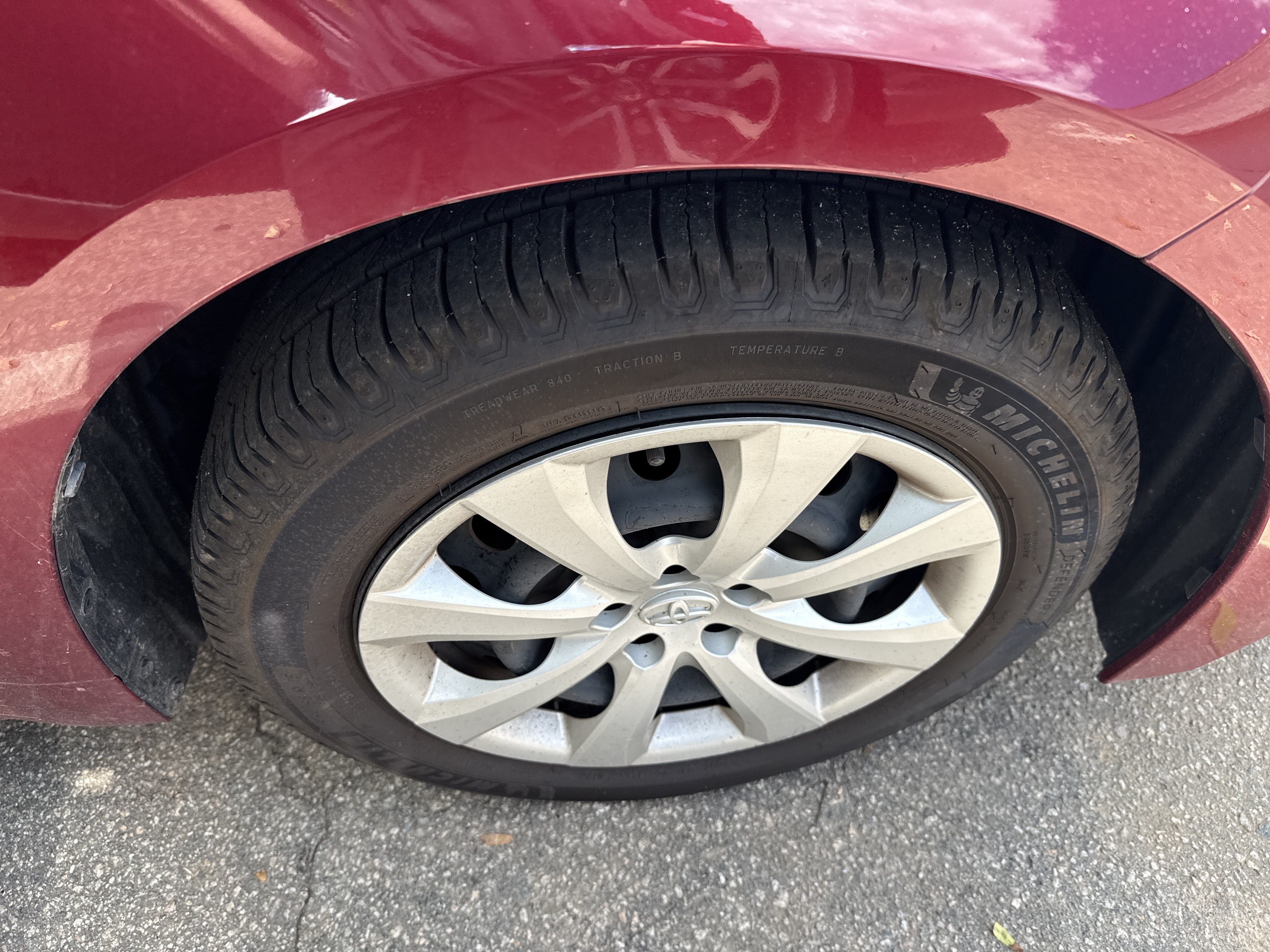 Used 2023 Toyota Corolla LE FWD image 43