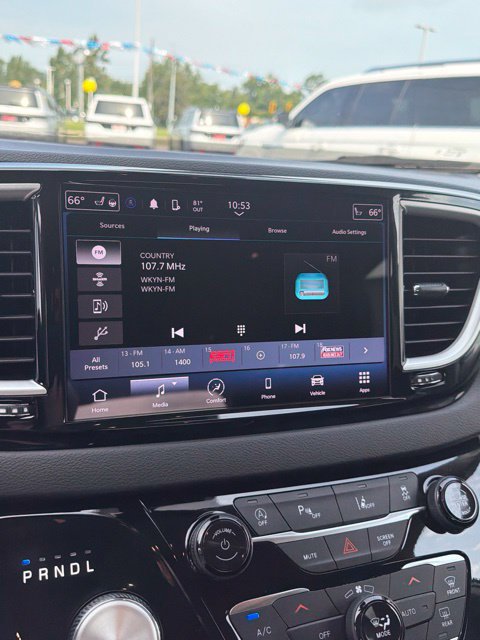 Used 2023 Chrysler Pacifica Touring-L FWD image 25