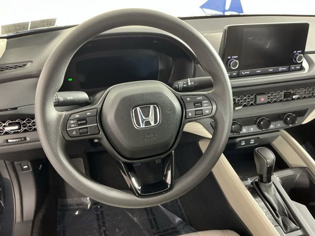 Used 2025 Honda Accord SE image 16