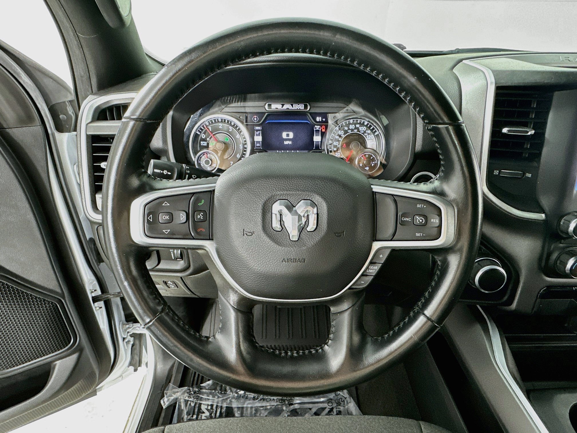 Used 2023 RAM 1500 Big Horn RWD image 11