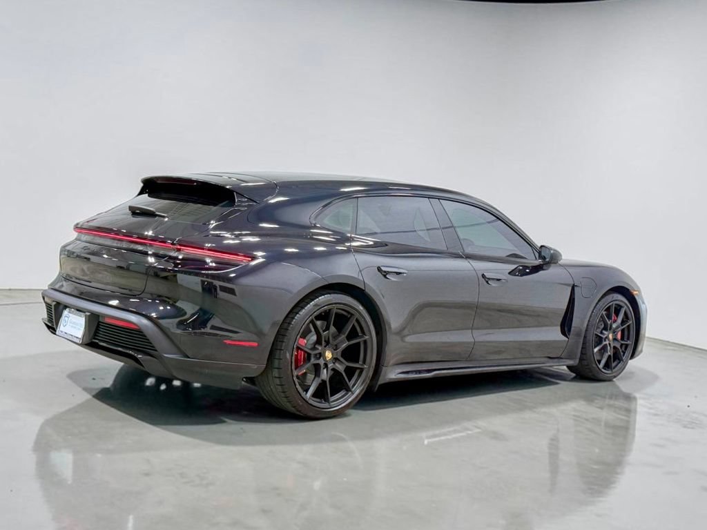 Used 2024 Porsche Taycan GTS AWD/4WD image 19