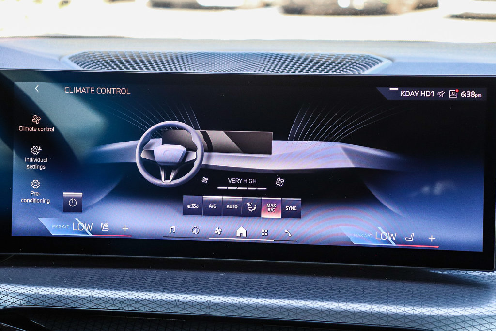 Certified 2025 BMW i4 xDrive40i AWD/4WD image 14