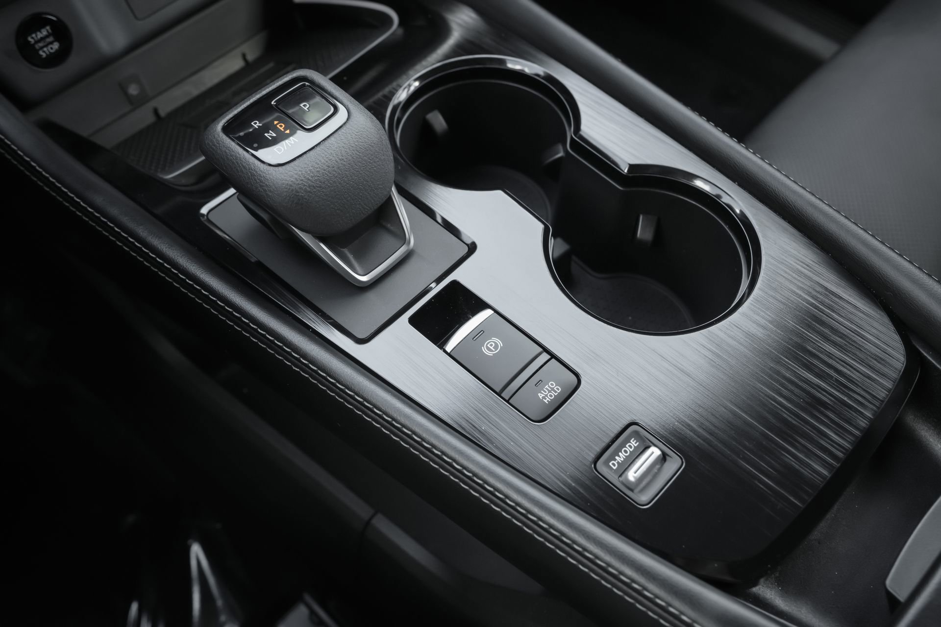 Used 2025 Nissan Rogue Platinum w/ Platinum Premium Package image 19