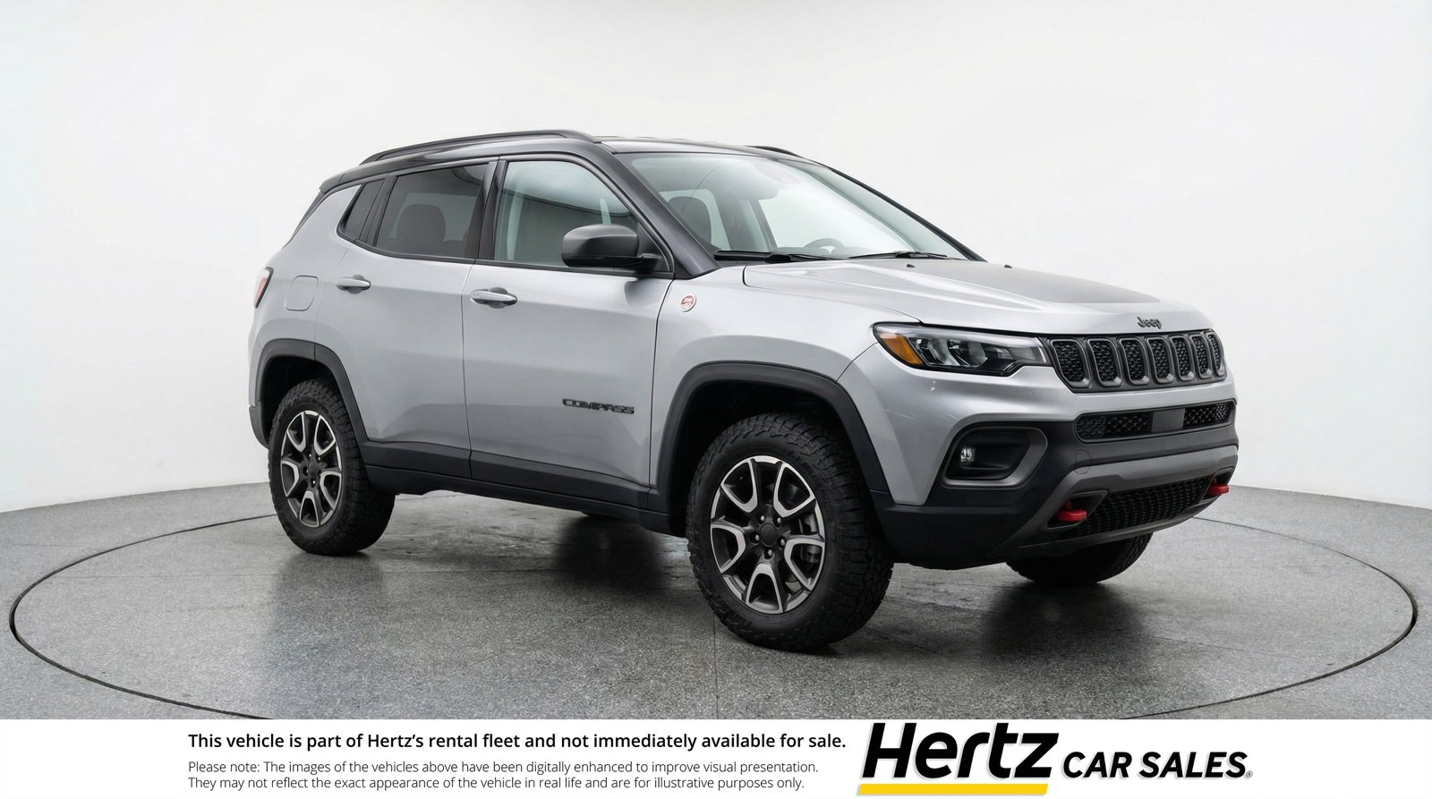 Used 2025 Jeep Compass Trailhawk AWD/4WD image 1