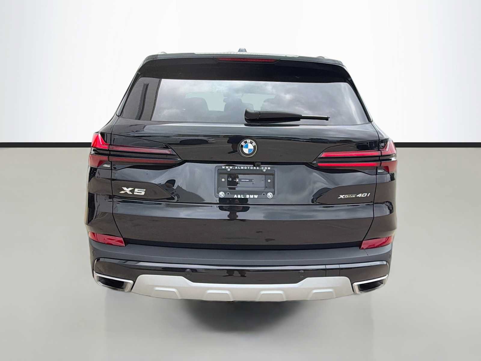 Used 2026 BMW X5 xDrive40i AWD/4WD image 4