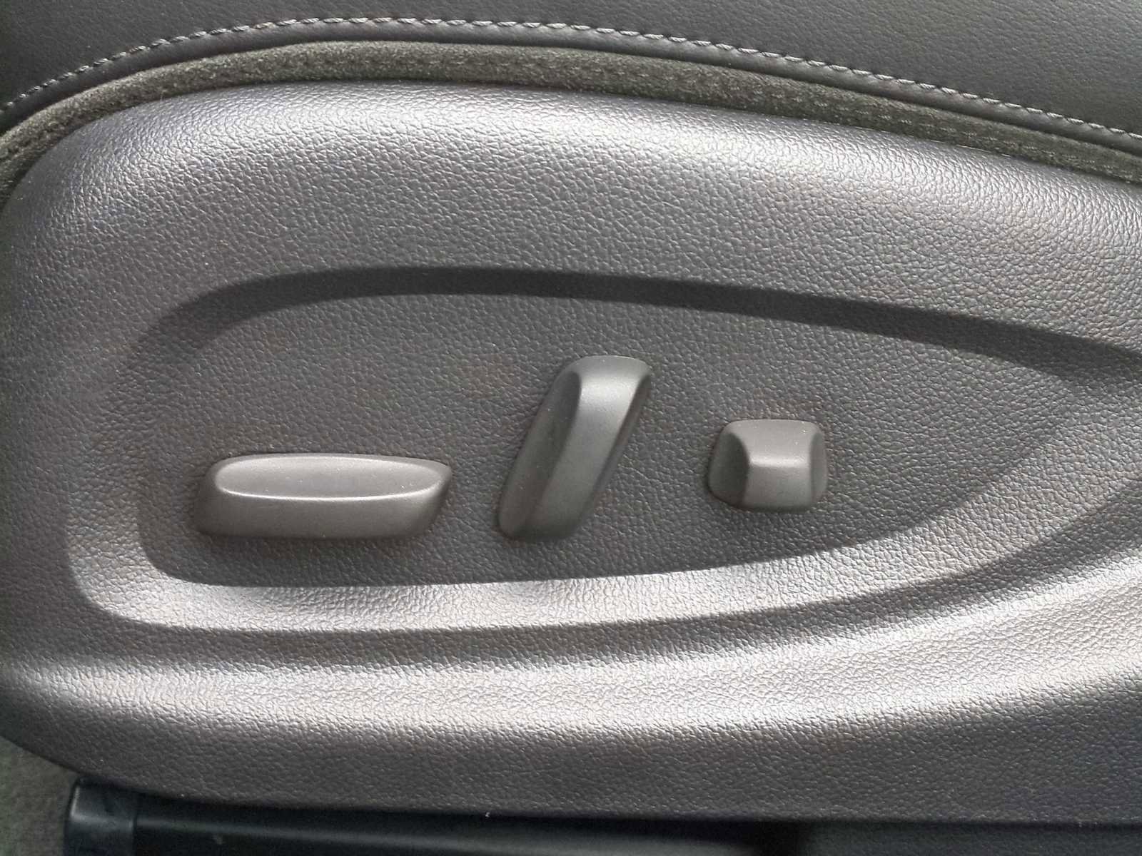 Used 2017 Chevrolet SS image 16