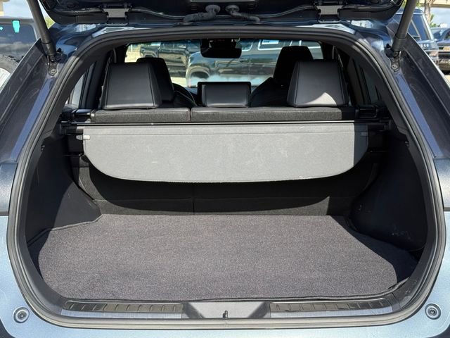 Used 2024 Toyota Venza XLE image 31