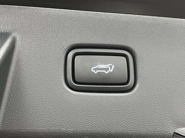 Certified 2025 Hyundai Tucson Limited AWD/4WD image 27
