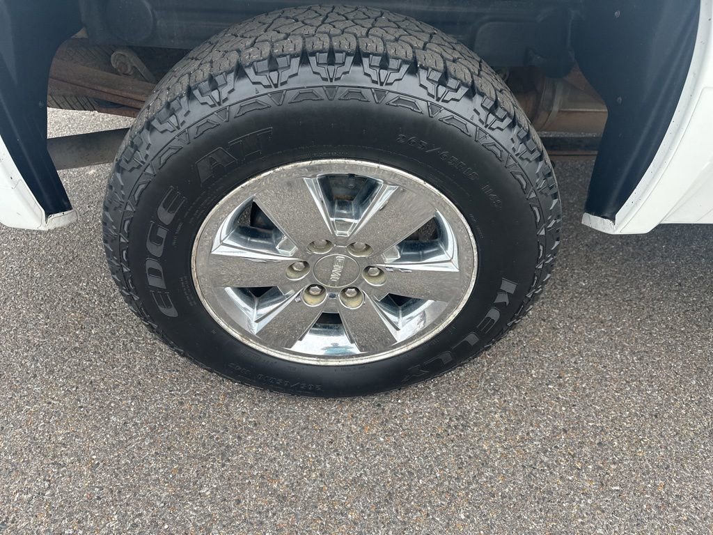 Used 2011 GMC Sierra 1500 SLT w/ SLT Convenience Package image 11