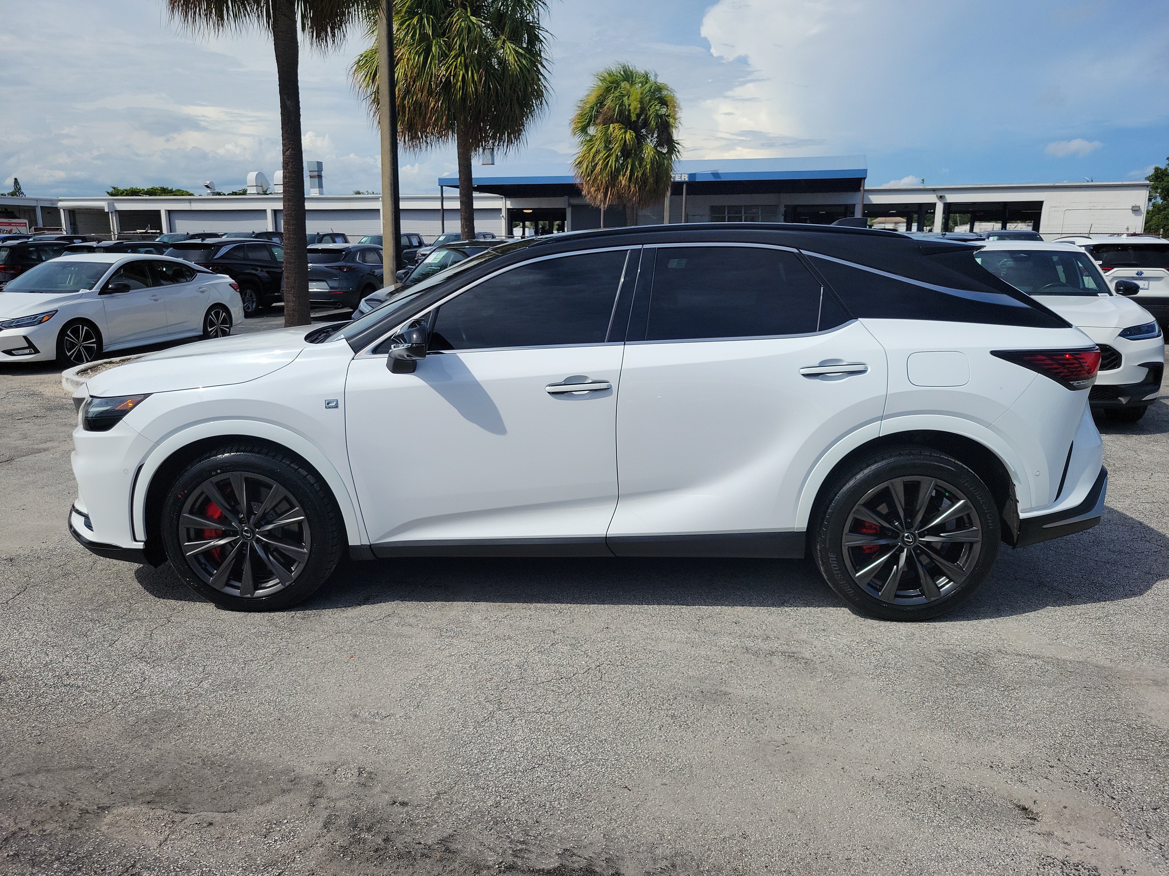 Used 2023 Lexus RX 350 F Sport w/ Accessory Package (Z1) AWD/4WD image 6
