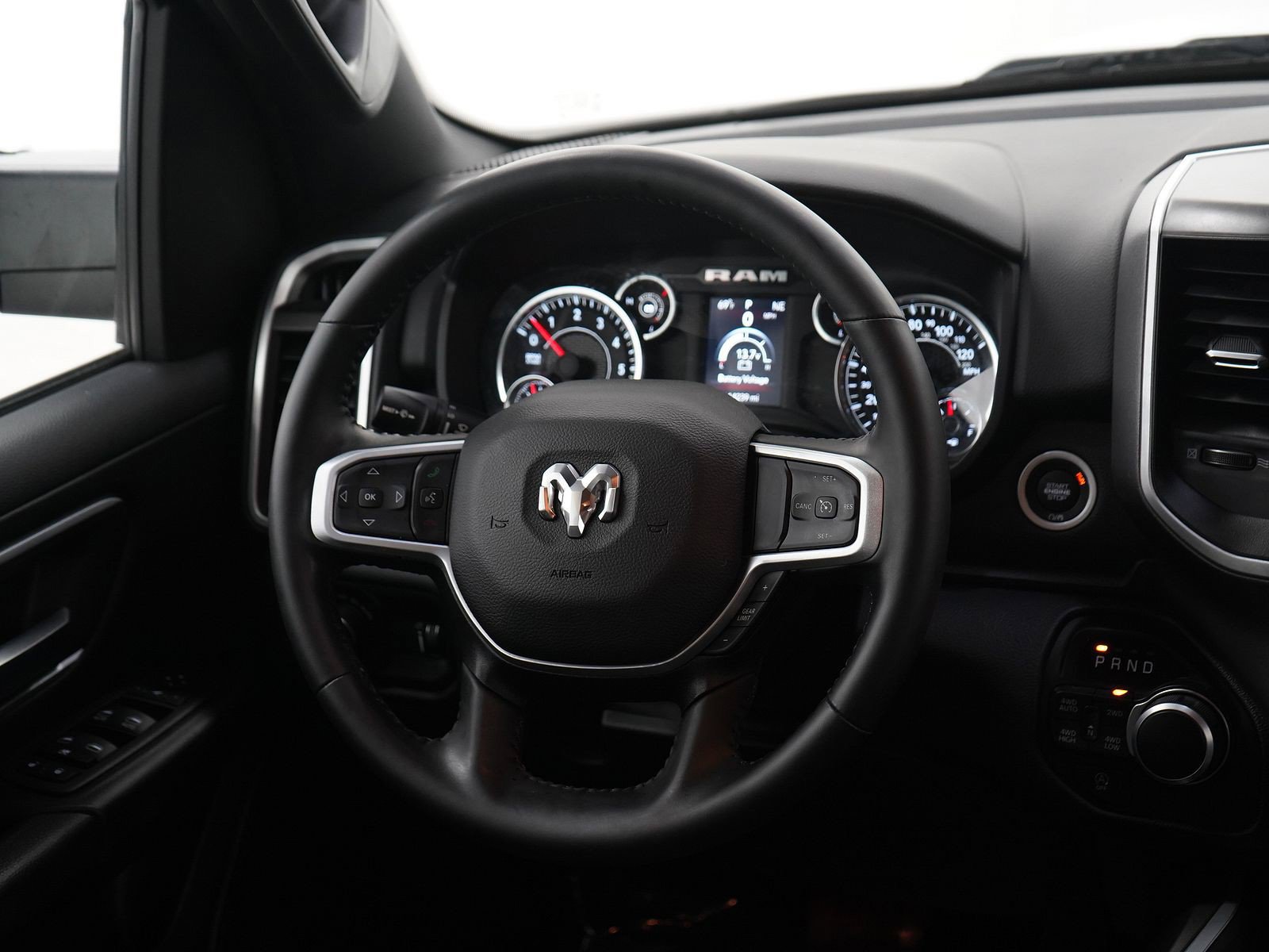 Used 2023 RAM 1500 Big Horn AWD/4WD image 14