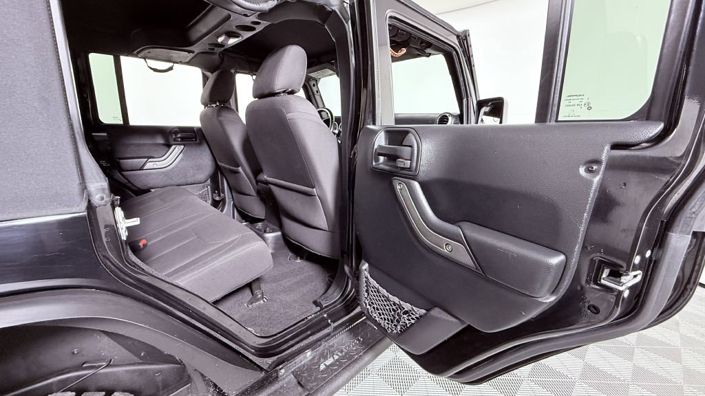 Used 2017 Jeep Wrangler Unlimited Sport S w/ Quick Order Package 24S image 21