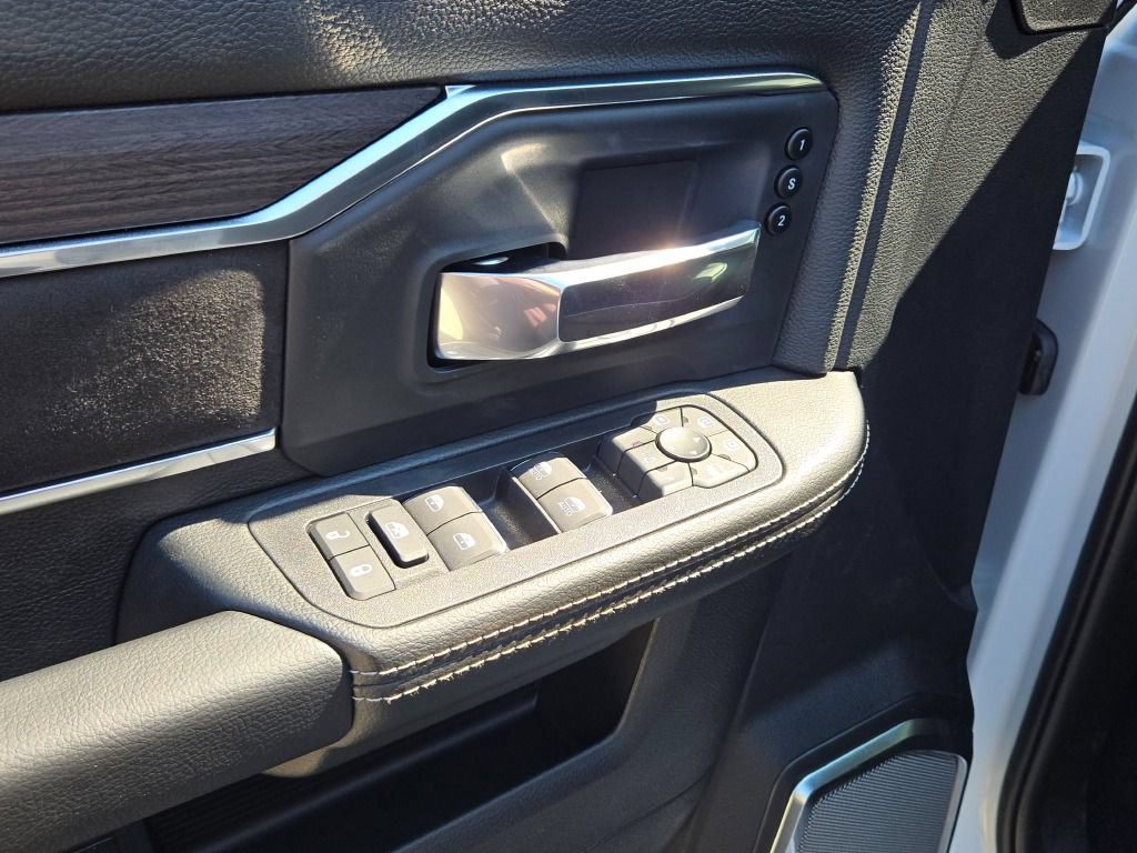 New 2026 RAM 2500 Laramie AWD/4WD image 28