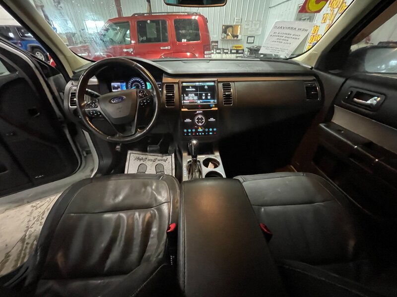 Used 2015 Ford Flex Limited w/ Limited Appearance Package AWD/4WD image 7