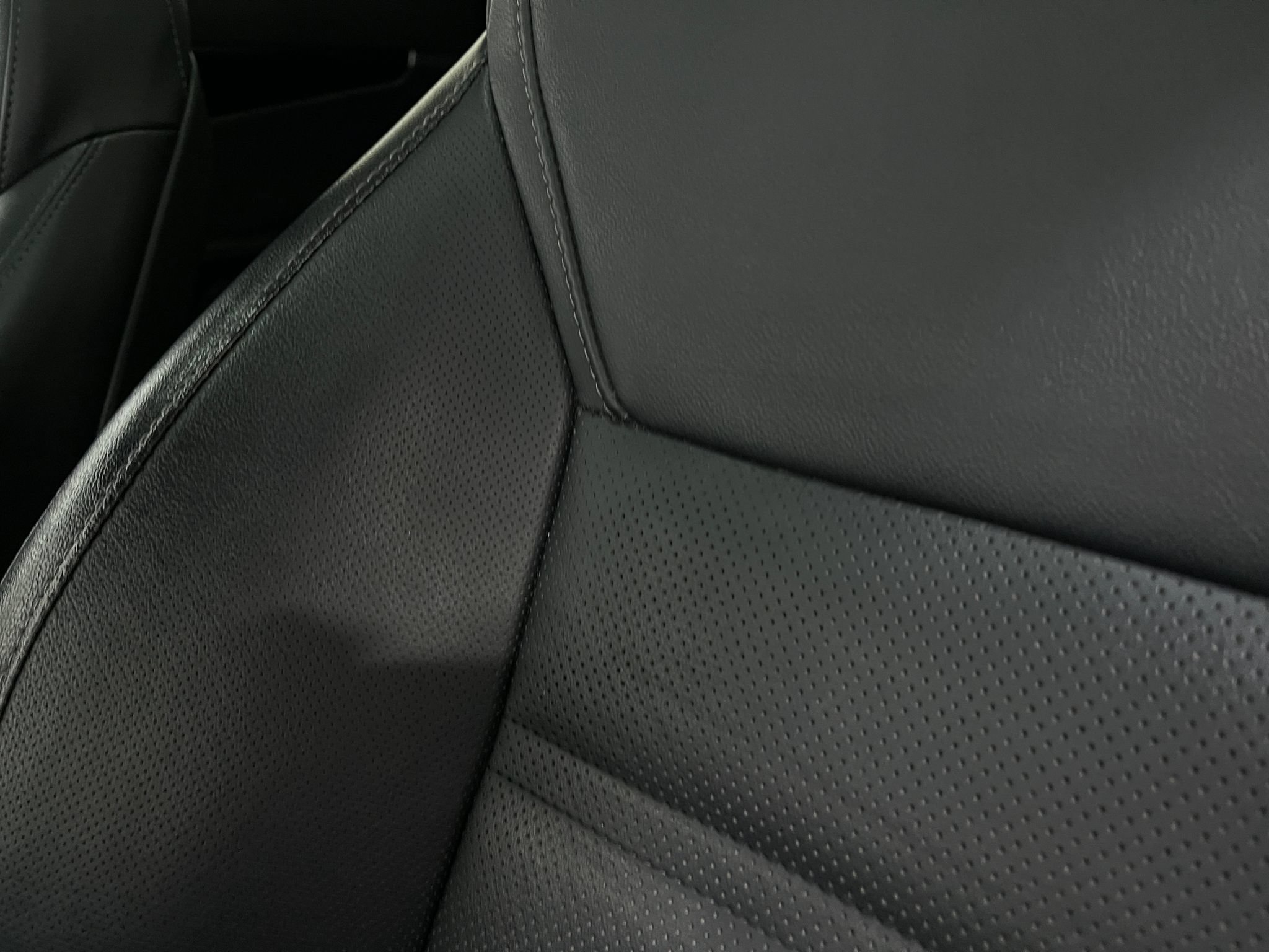 Used 2018 Kia Sorento SX AWD/4WD image 17