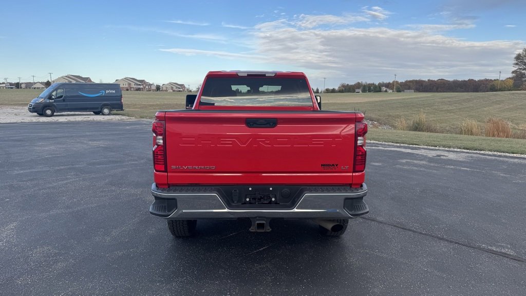Used 2024 Chevrolet Silverado 2500 LT w/ Convenience Package image 7