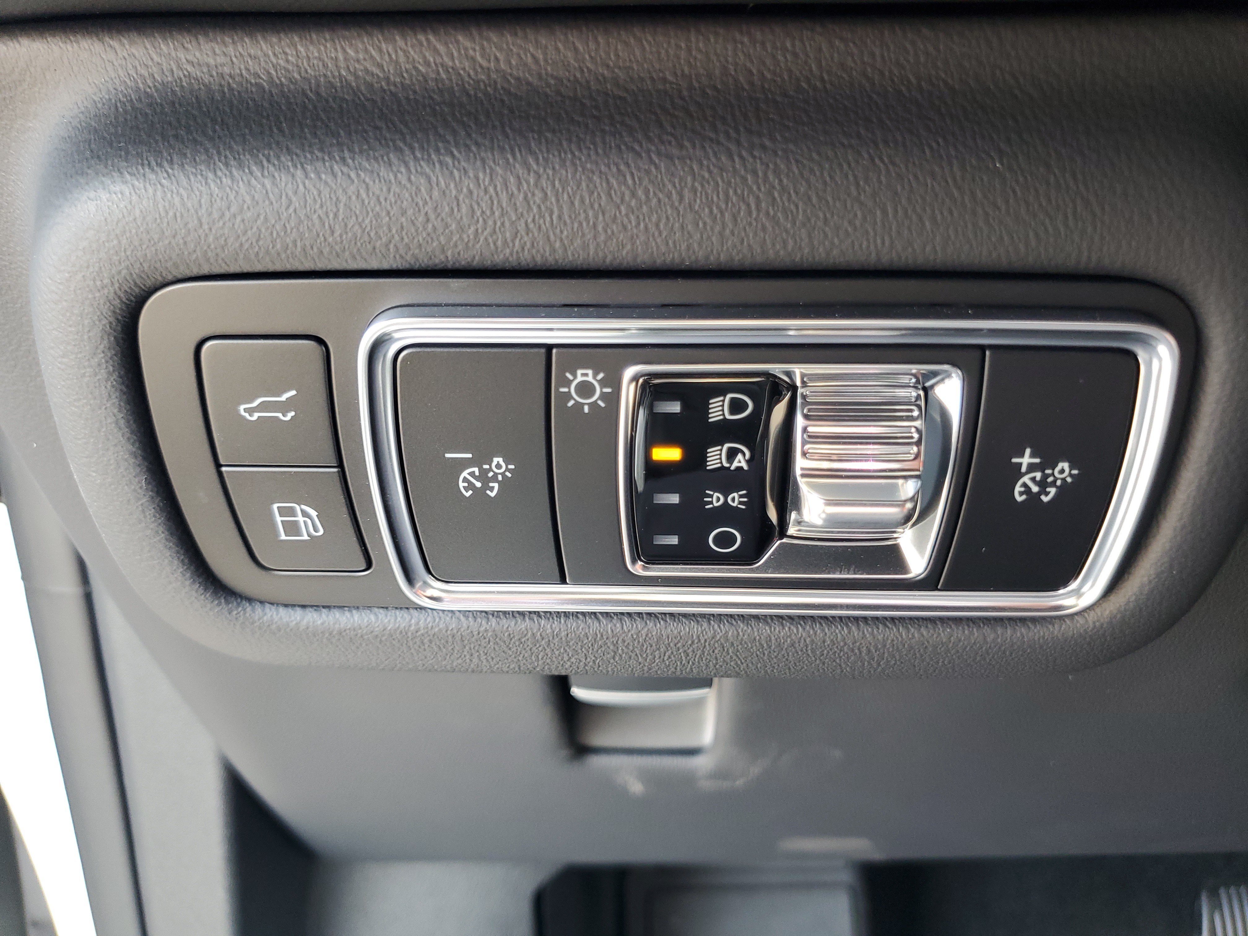 New 2026 Lincoln Nautilus Reserve AWD/4WD image 14