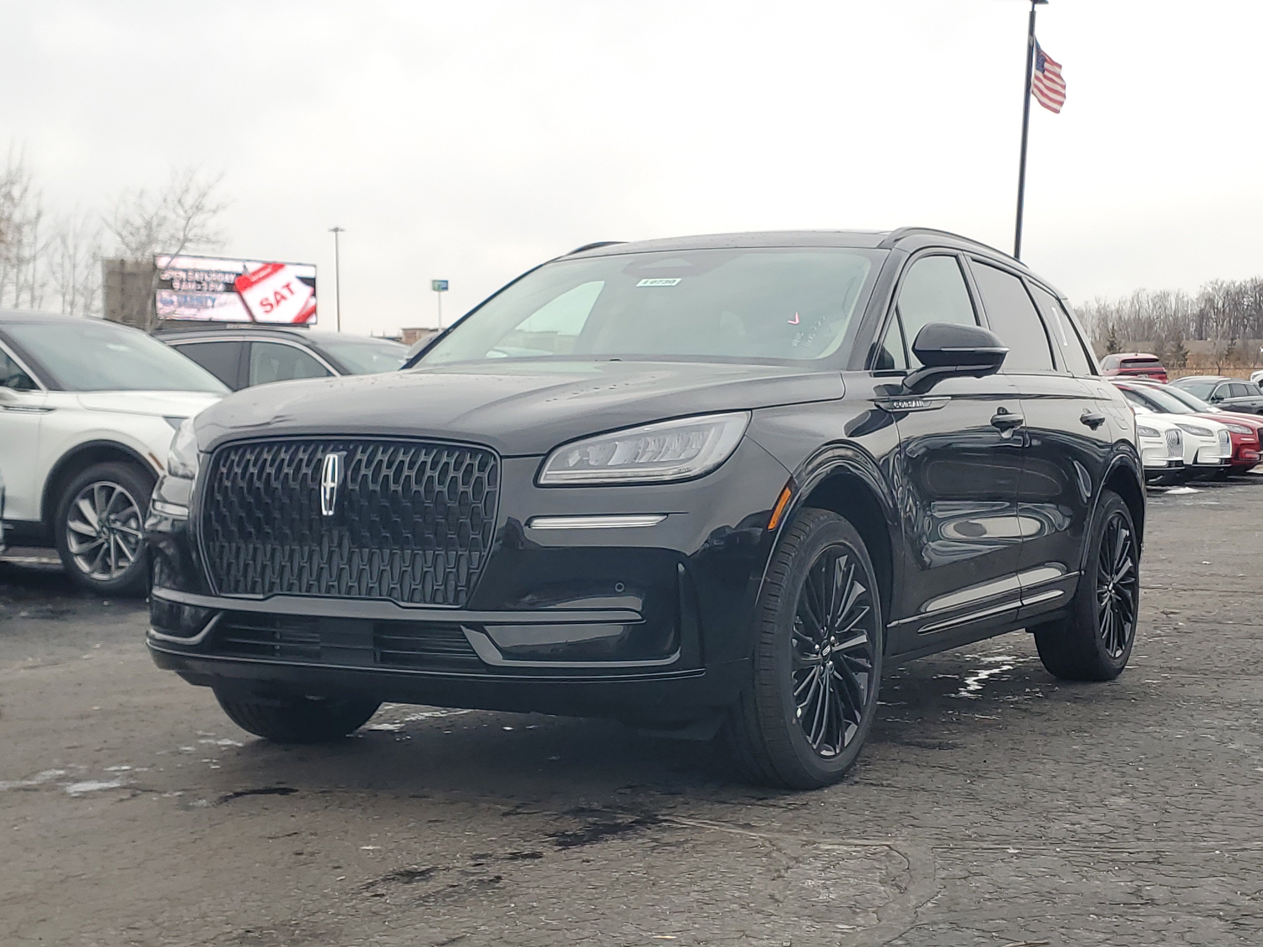 New 2026 Lincoln Corsair Premiere image 2