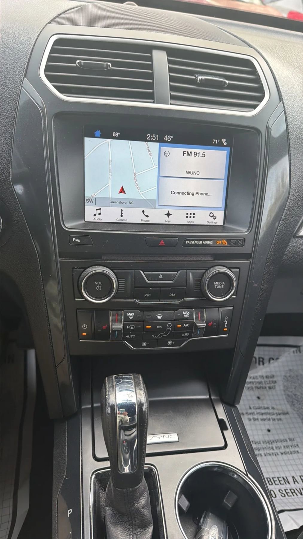 Used 2017 Ford Explorer XLT w/ Equipment Group 202A image 24