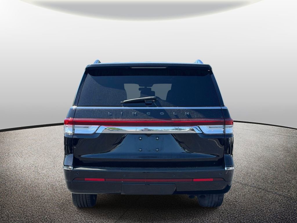 Used 2023 Lincoln Navigator L Black Label AWD/4WD image 4