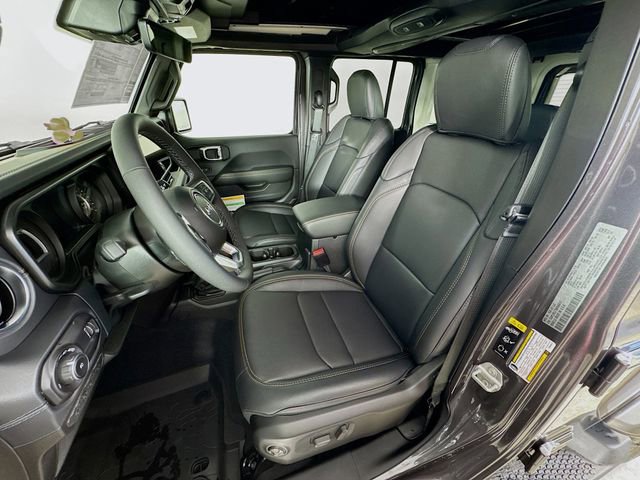 New 2025 Jeep Wrangler Unlimited Sahara image 25