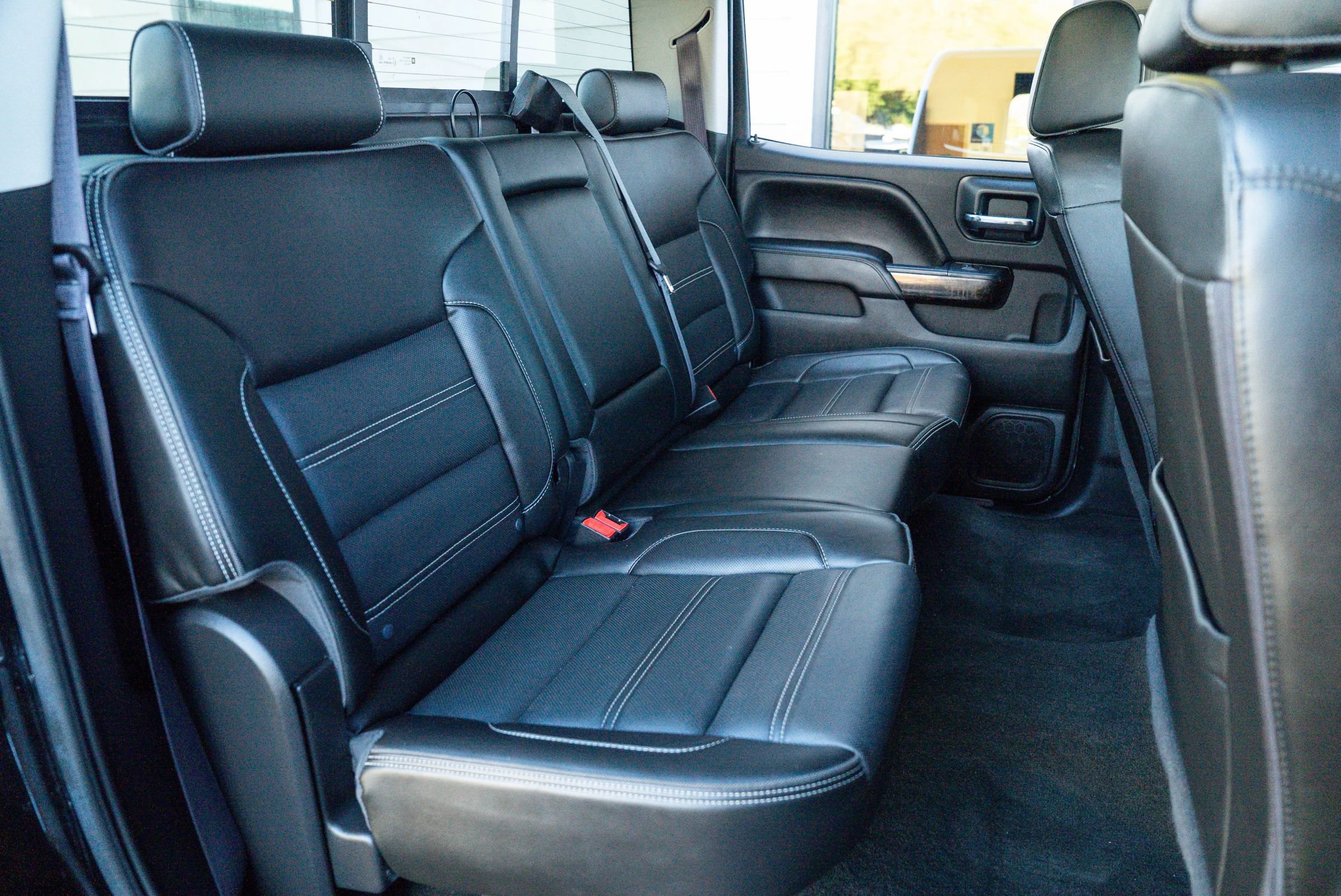 Used 2016 GMC Sierra 2500 Denali w/ Driver Alert Package AWD/4WD image 15