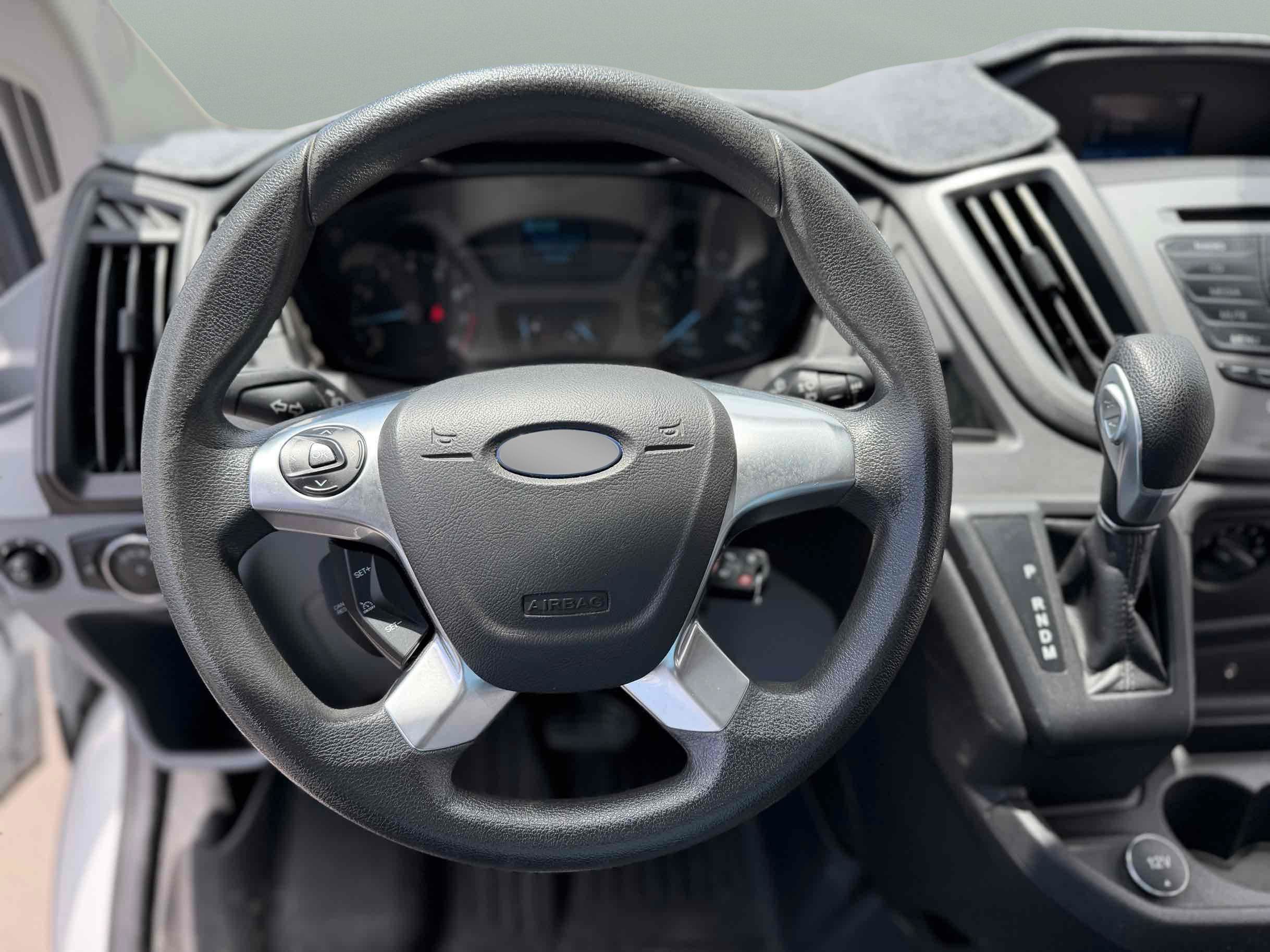 Used 2017 Ford Transit 350 XLT RWD image 12