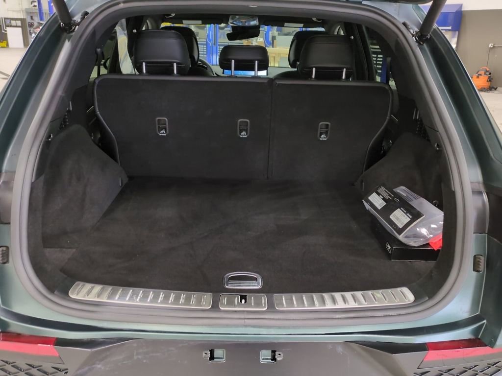 Used 2024 Genesis GV70 3.5T Sport image 19