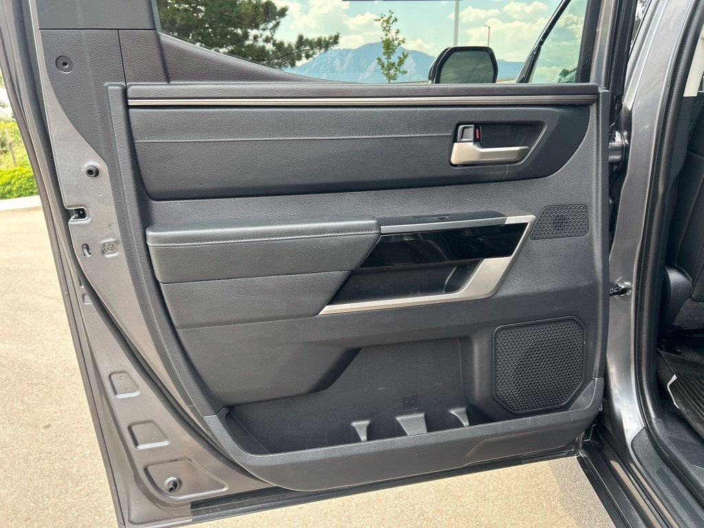 Used 2023 Toyota Tundra Limited AWD/4WD image 17