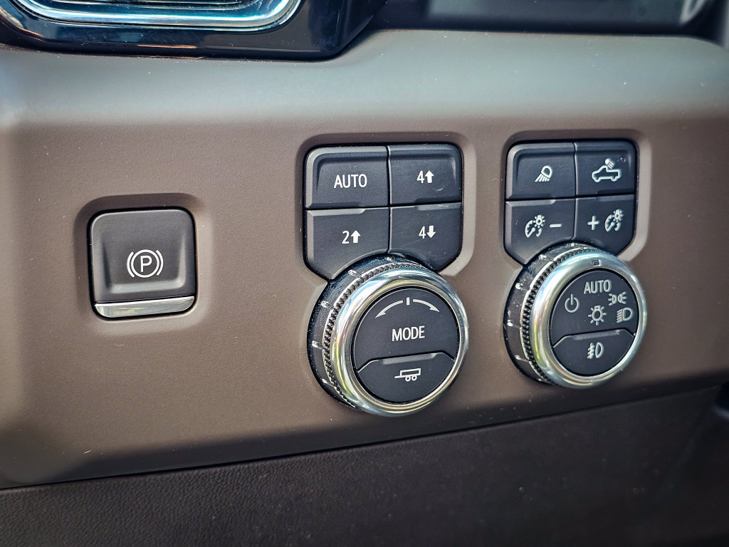 Used 2024 GMC Sierra 1500 Denali w/ Denali Reserve Package AWD/4WD image 20