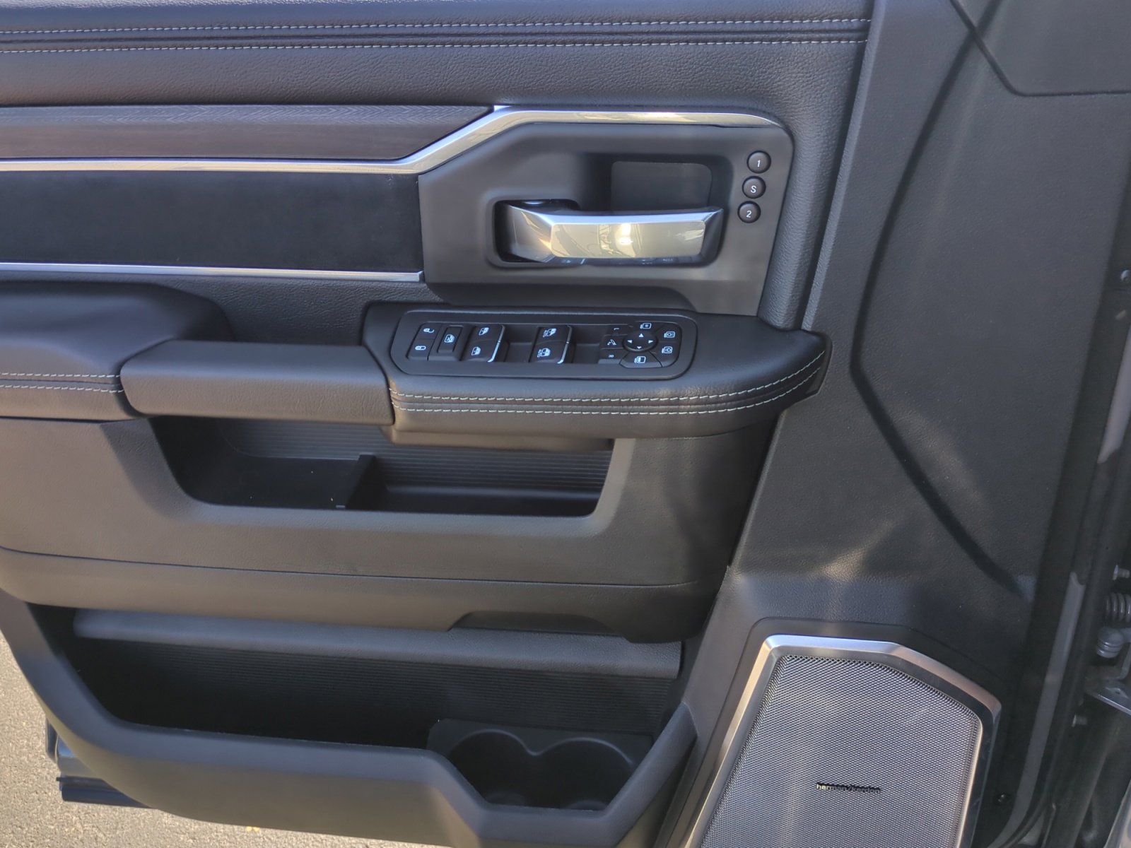 New 2026 RAM 2500 Laramie image 13