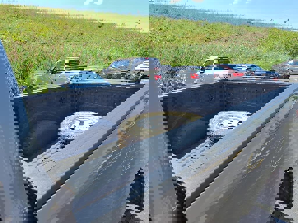 Used 2022 Ford F350 XLT image 56