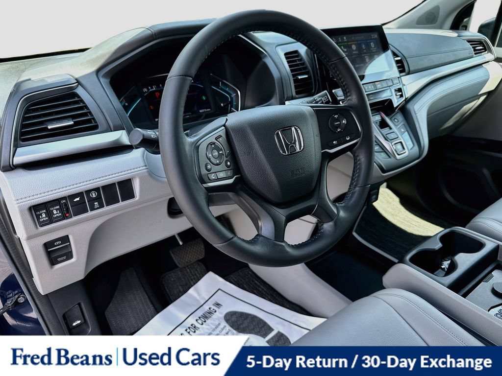 Used 2023 Honda Odyssey EX-L image 11