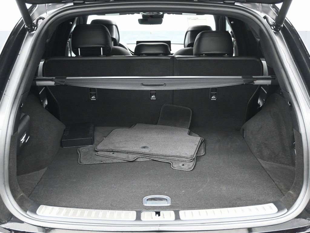 Used 2024 Genesis GV70 2.5T w/ Sport Prestige Package image 16