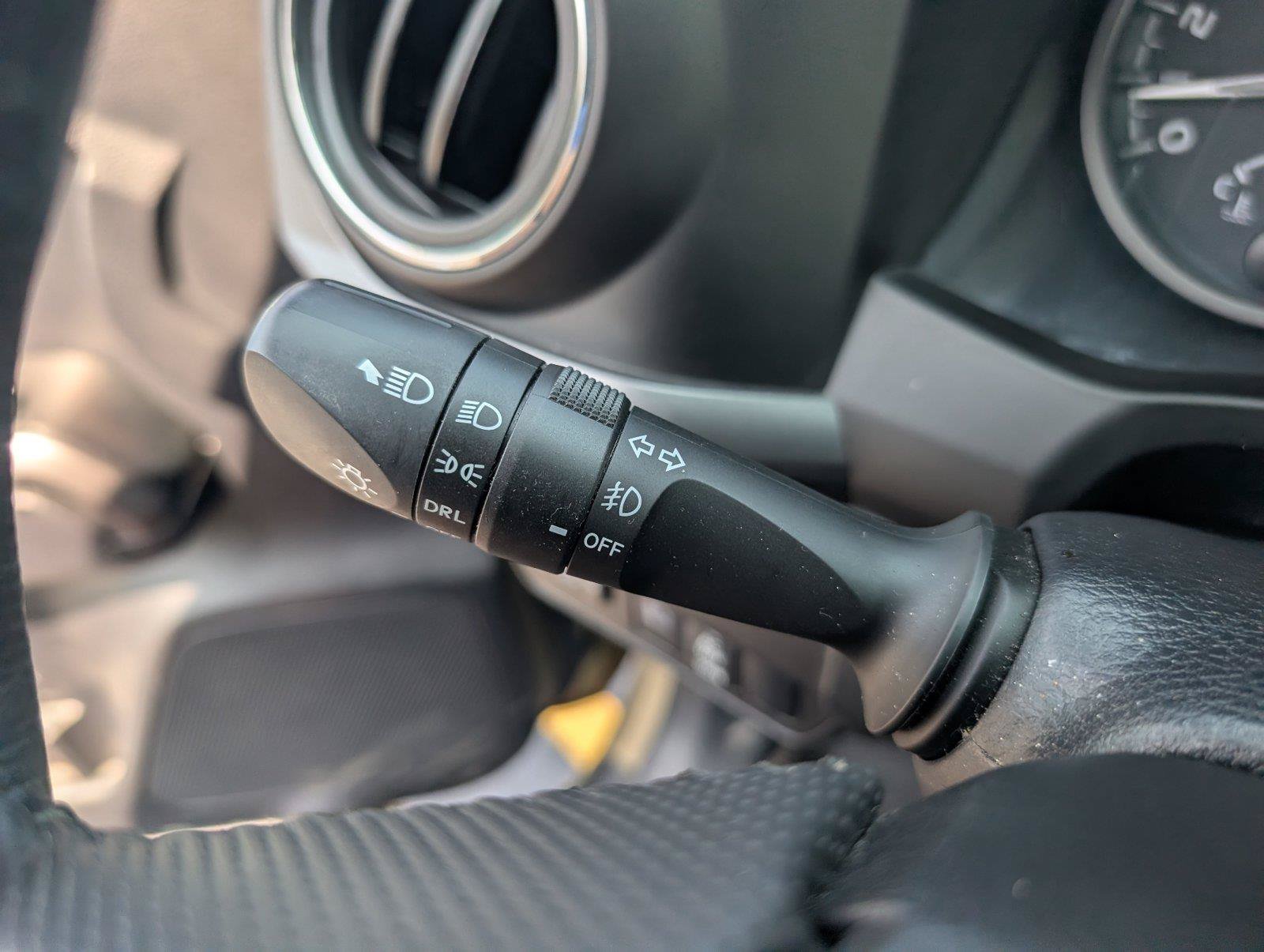 Used 2020 Toyota Tacoma TRD Sport AWD/4WD image 30