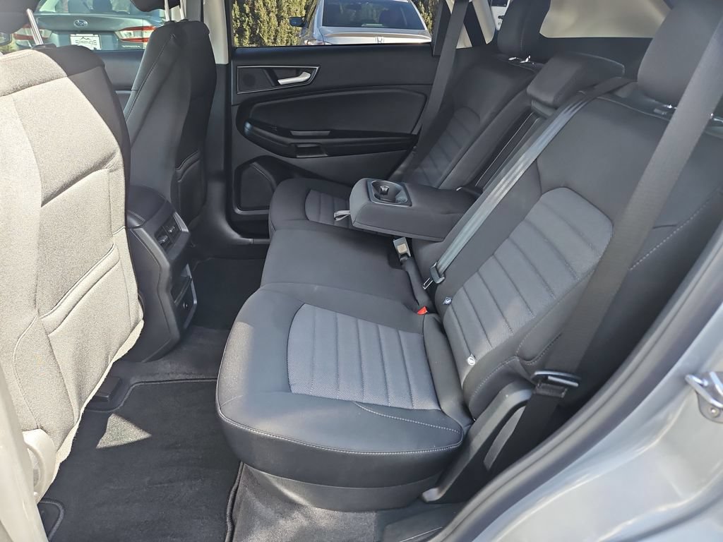 Used 2024 Ford Edge SE AWD/4WD image 25