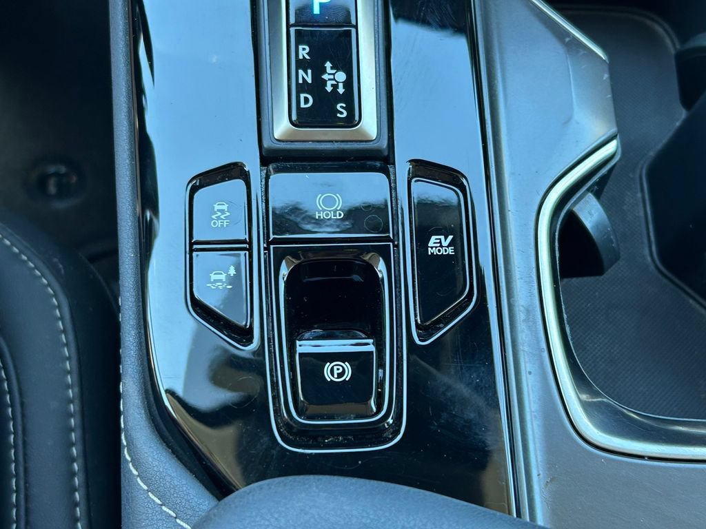 Used 2025 Lexus NX 350h AWD w/ Luxury Package image 31